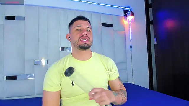 Jacoob19_'s cam snapshot