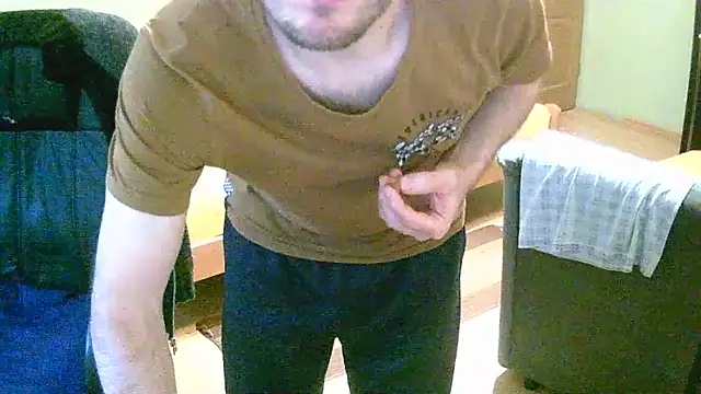 dado-hot12's cam snapshot