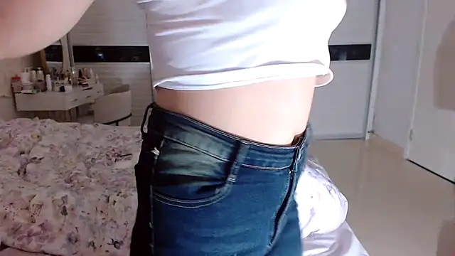 Miu1_girl live sex cam