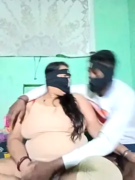 LoveOnStream live sex cam