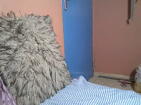 madmaddies2 live sex cam