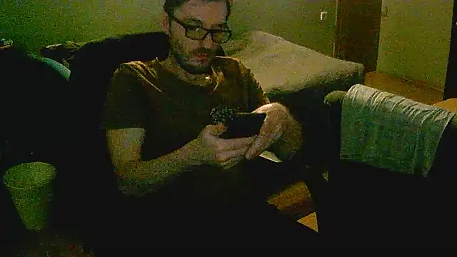 dado-hot12's cam snapshot