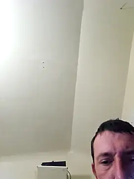 UncutHammer69's cam snapshot