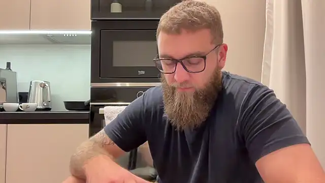 Bear_bear_ live sex cam