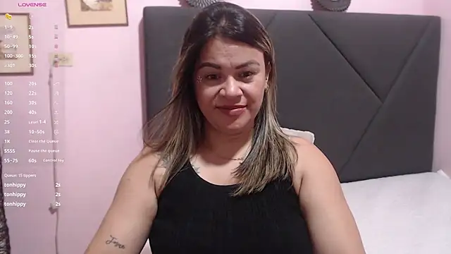 pamela_echeverria live sex cam