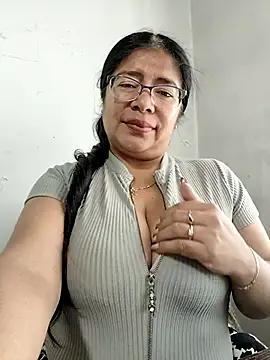 __valentina18 live sex cam