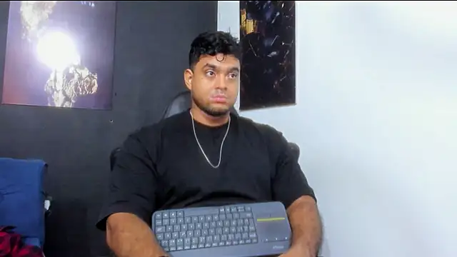 Big_furry_bear13 live sex cam