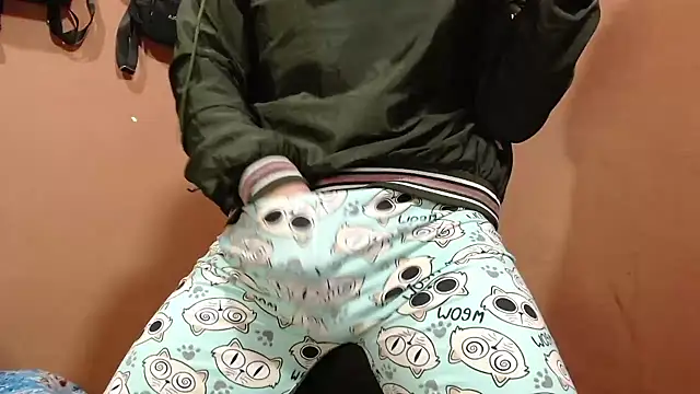 _aslhey_naughty live sex cam