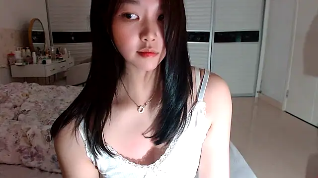 Miu1_girl live sex cam