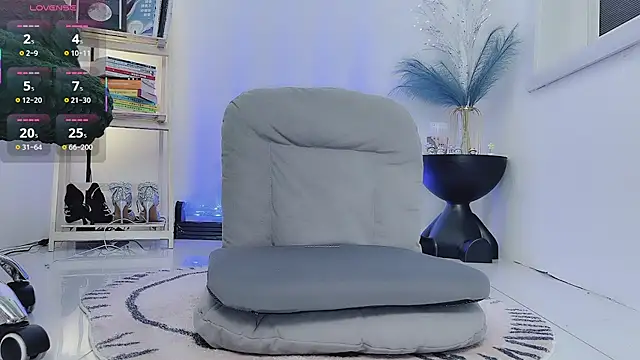 Natasha2025 live sex cam