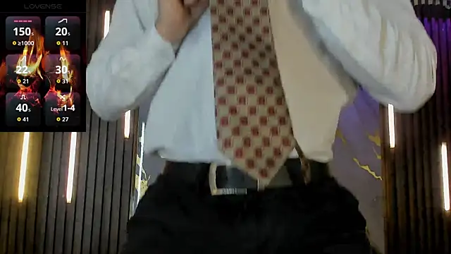 LiamNovak live sex cam