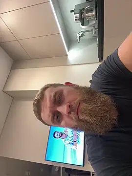 Bear_bear_ live sex cam