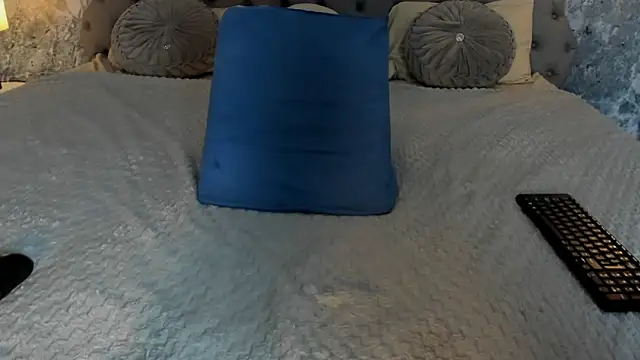 Bambi_cutee live sex cam