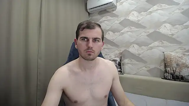 SerzhKorol1 live sex cam