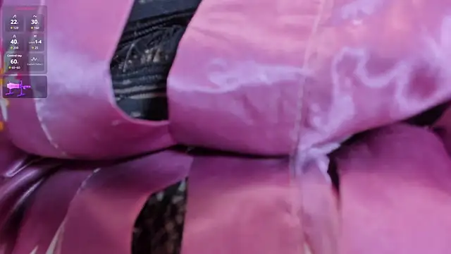 Nayla-Mouna live sex cam