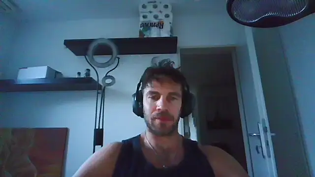 alpha-hunk live sex cam