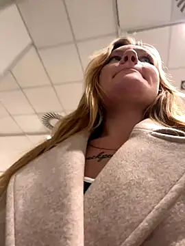 justmilaa live sex cam