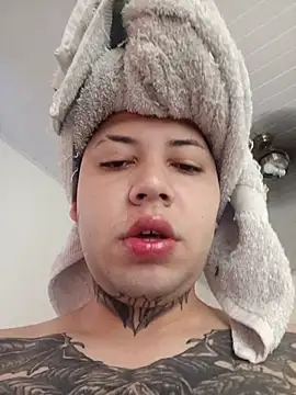 HotBoyJB2000 live sex cam