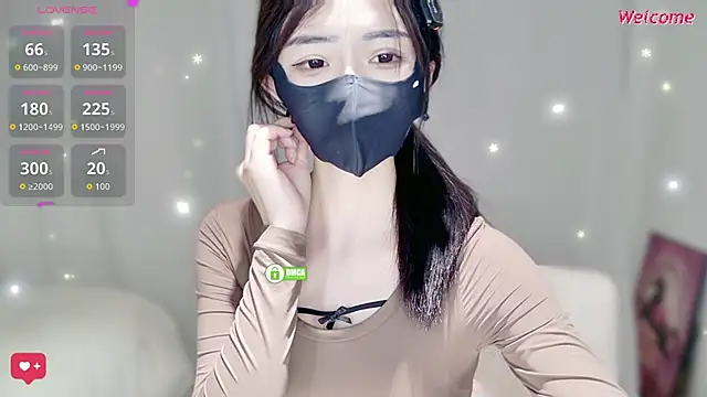 -Hell0-Kitty live sex cam