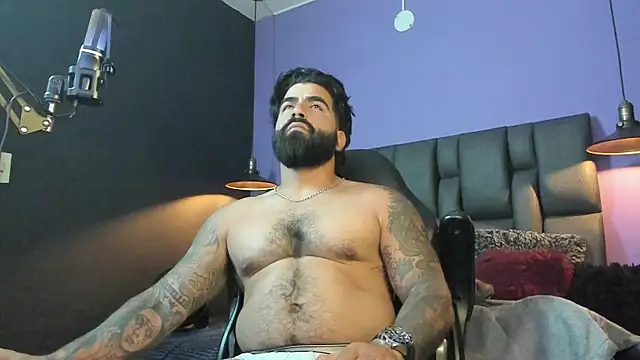 Lyon_vach live sex cam