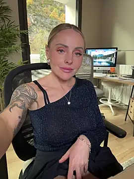 EmaSalis live sex cam