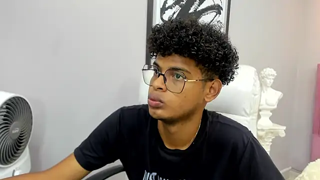 boylittle19cm live sex cam