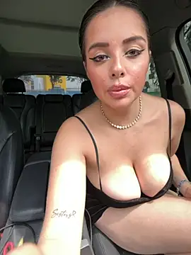 Alirawrz live sex cam