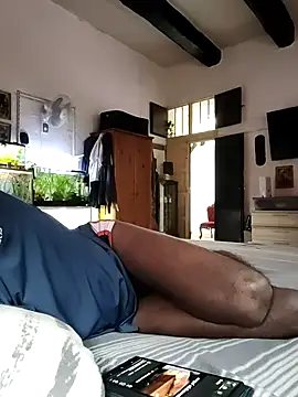 KeptupInosine live sex cam