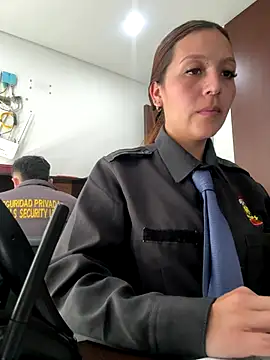 Emily-7_ live sex cam