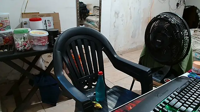 Leonino231 live sex cam