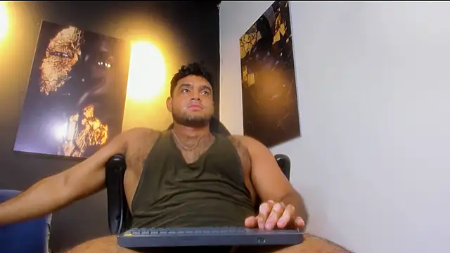 Big_furry_bear13 live sex cam