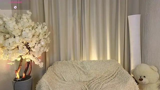 Janet_Jee live sex cam