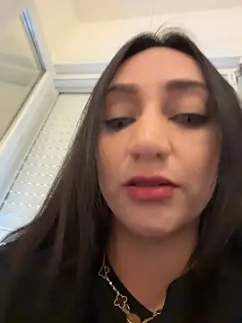 Ninabigtitied live sex cam