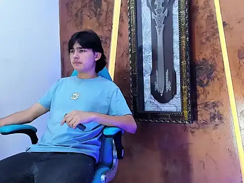 tom_hot20's cam snapshot