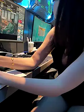 nideanbaby live sex cam