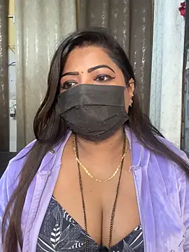 GEET-LOVE live sex cam