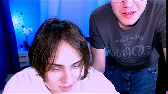 lucas_long_'s cam snapshot