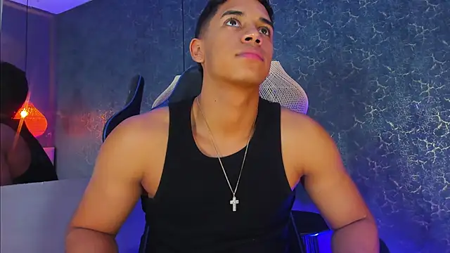 Zayne_cross's cam snapshot