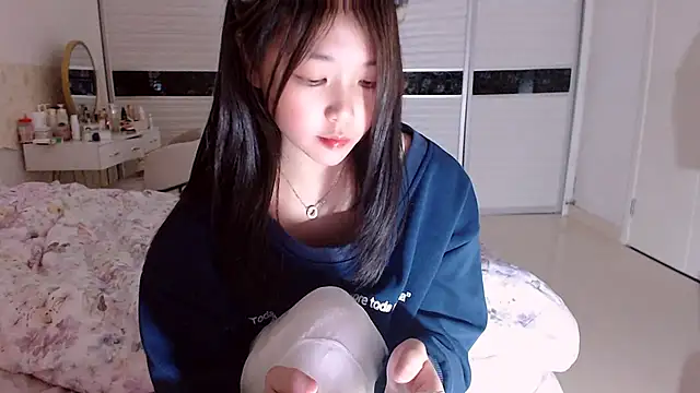 Miu1_girl live sex cam