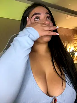 Sara__collins__ live sex cam