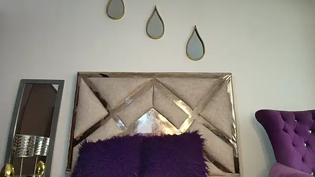 Ingridbergman live sex cam