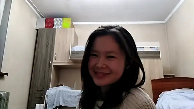 HuldaKye live sex cam