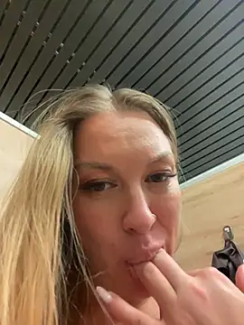 Sweet___Emily live sex cam