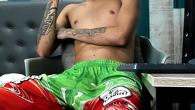 Ian1_'s cam snapshot