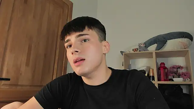 mystic_evan's cam snapshot