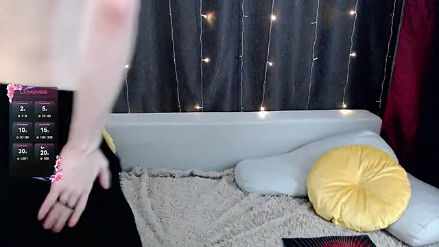 evan_reinhart's cam snapshot