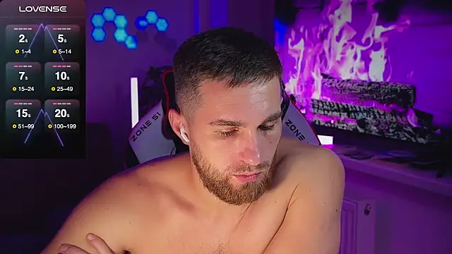 Sweeet__boy's cam snapshot