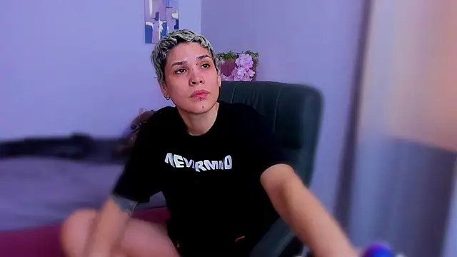 Charlee_pink live sex cam