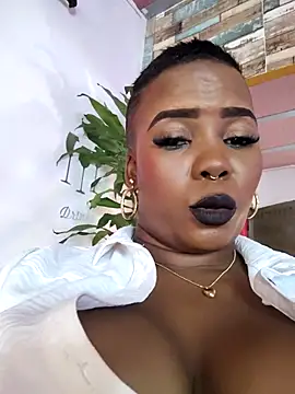 DashaSousaa live sex cam