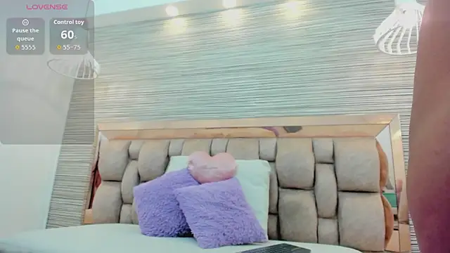 susan_elliot live sex cam